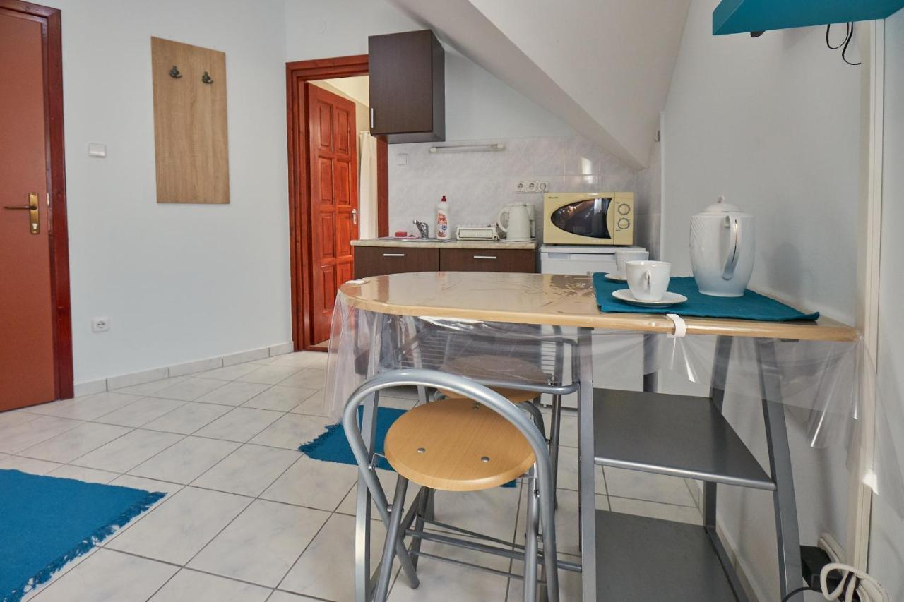 Amulett Studios Apartment Hajdúszoboszló Buitenkant foto