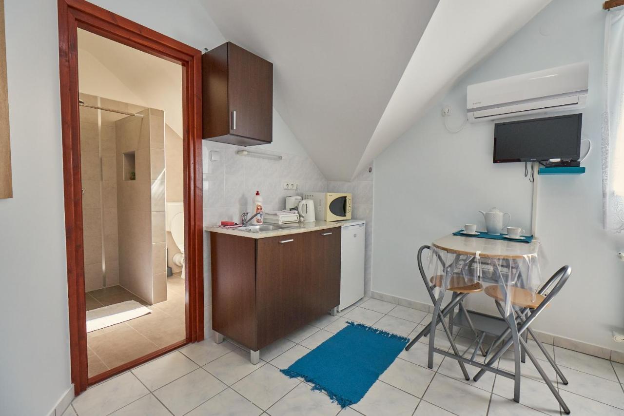 Amulett Studios Apartment Hajdúszoboszló Buitenkant foto