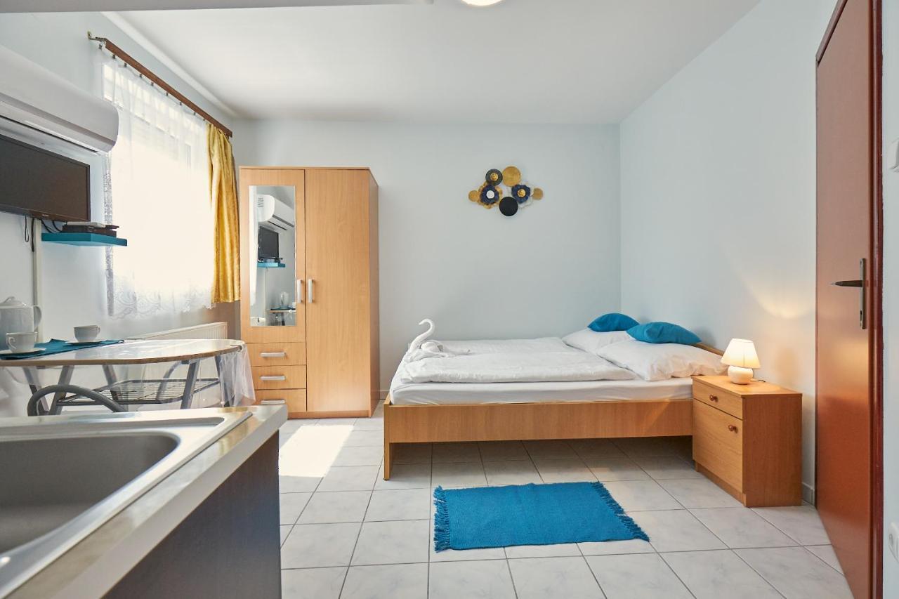 Amulett Studios Apartment Hajdúszoboszló Buitenkant foto