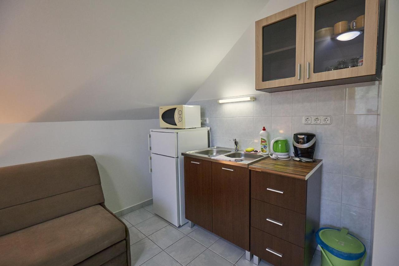 Amulett Studios Apartment Hajdúszoboszló Buitenkant foto