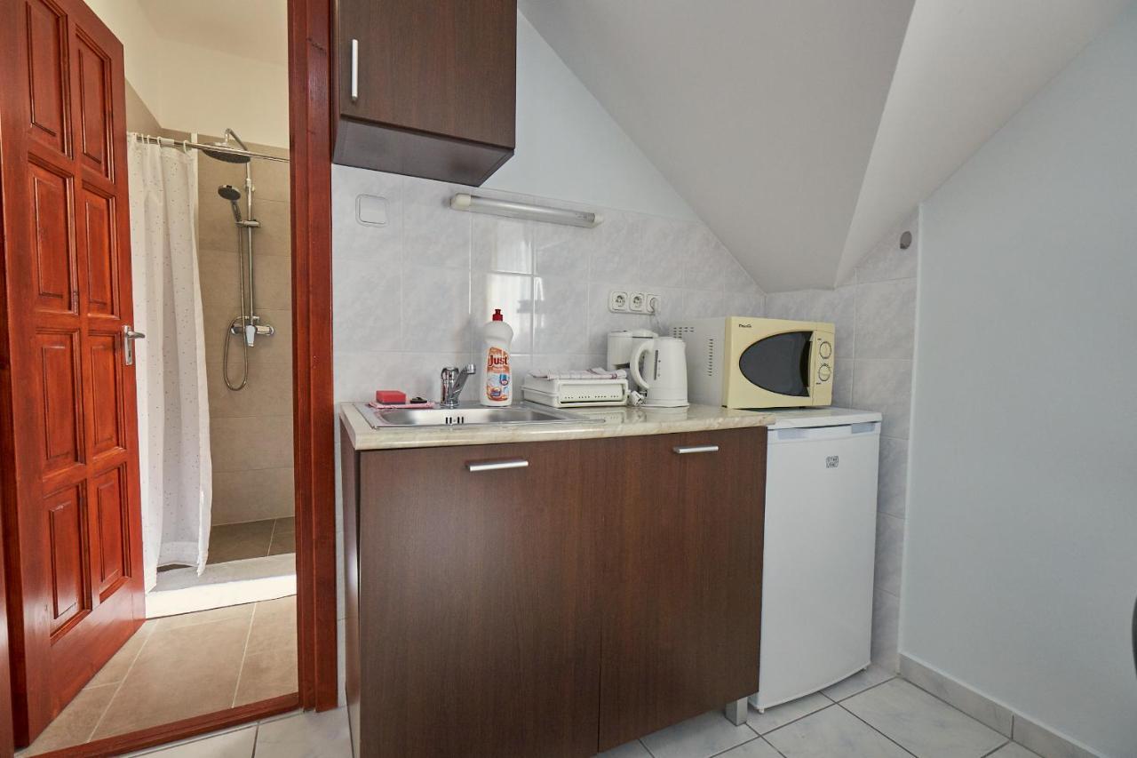 Amulett Studios Apartment Hajdúszoboszló Buitenkant foto